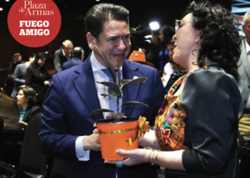 Acercamiento de Ricardo Astudillo