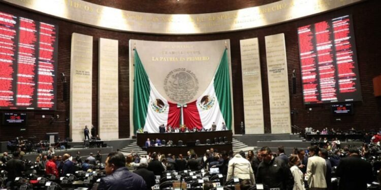 Diputados aprueban reducción de la jornada laboral