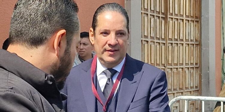 Pancho Domínguez considera que la candidatura a la gubernatura será masculina en 2027 y femenina en 2033