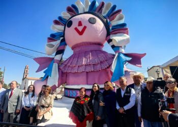 Reciben Indicación Geográfica Lelé y muñeca Dönxu del IMPI