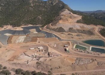 Recuperan mil 126 concesiones mineras en 889 mil hectáreas