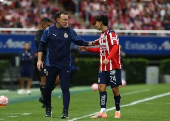 Las Chivas tienen arranque de ensueño