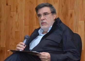 No voy a leer libro de Scherer, dice Claudia