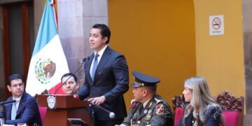 Celebra Cabildo capitalino 113 años de la creación del Ejército y Fuerza Aérea Mexicana