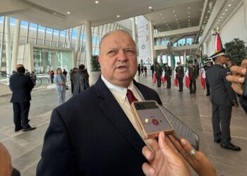 Regresan mil 600 queretanos tras hechos en estados vecinos; carreteras operan con normalidad