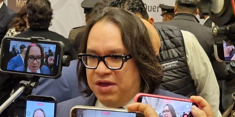 Fiscalía realizó nueve cateos en zona metropolitana; hay seis detenidos