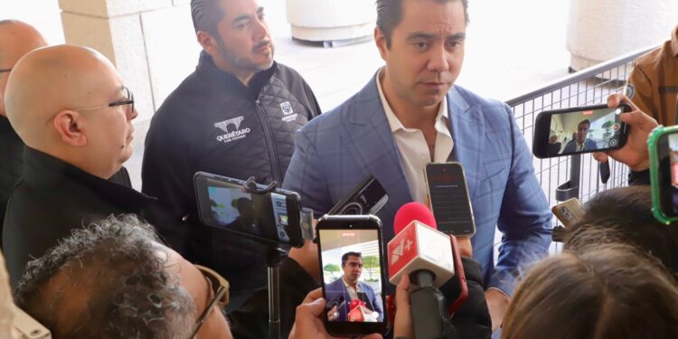 Felifer Macías insiste en que San Francisquito avala proyectos de obra social