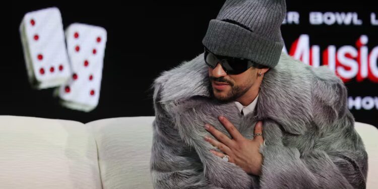 Bad Bunny, listo para hacer historia en el Superbowl 