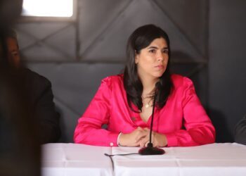Propondrá fortalecer los apoyos a madres de familia 