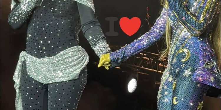 Trevi se reencuentra con Mary Boquitas