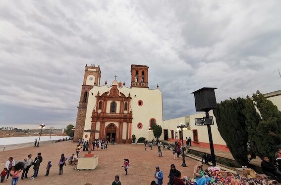 Prevén alta participación en Viacrucis de Querétaro