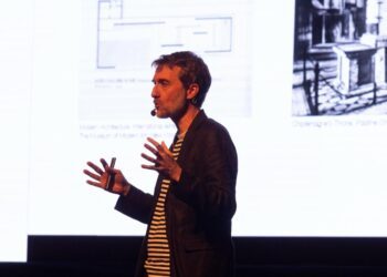 Destacan artistas locales en Ícaro