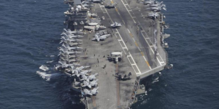 Pentágono niega que portaaviones Abraham Lincoln fuera alcanzado por misiles iraníes