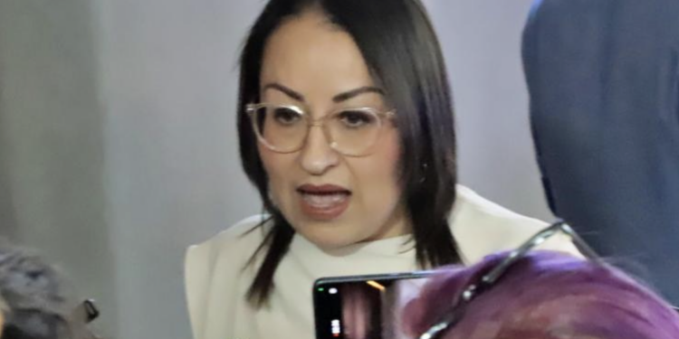 Refuerza compromiso con movilidad gratuita en Corregidora