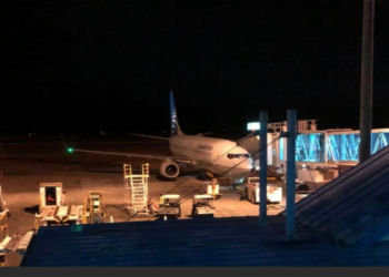 Evacúan a 121 mexicanos de Medio Oriente