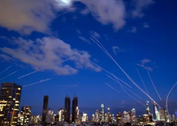 Suman 321 mexicanos evacuados de Medio Oriente 