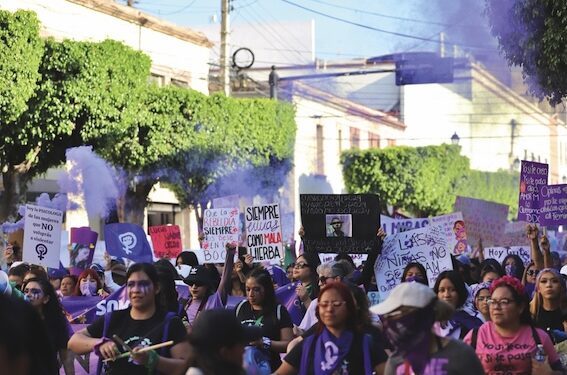 8M Datos fríos, emociones vivas