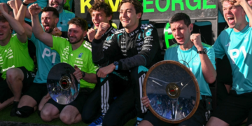 Hace Russell buenos los pronósticos y gana en Australia