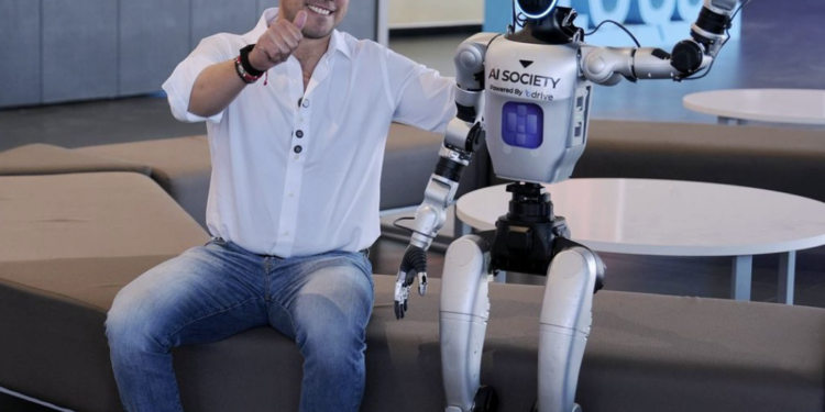 Destaca Felifer Macías innovación tecnológica