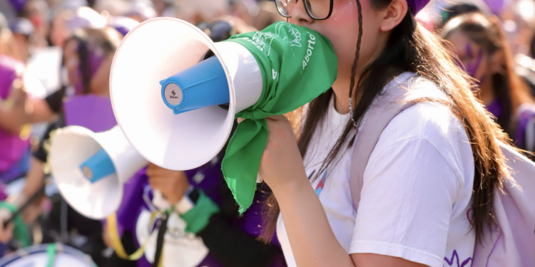 Advierte Mariano impacto en el desarrollo de México