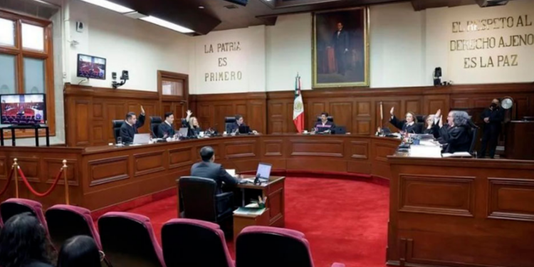 Avala Corte extinción de fideicomisos ordenada por AMLO 