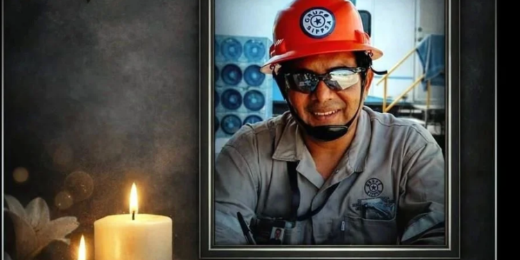 Reportan un muerto por incendio en Dos Bocas