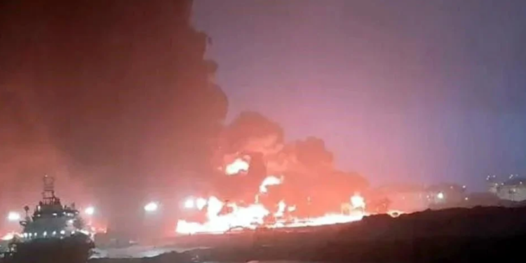 Confirma Pemex 5 muertos por incendio en Dos Bocas