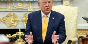 Llama Trump ‘cobardes’ a miembros de OTAN