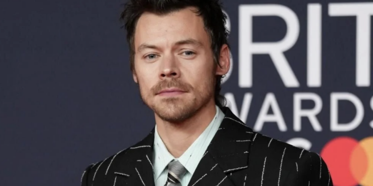 Debutará Styles disco en concierto global por Netflix