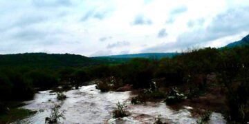  “Los cuerpos de agua no son para nadar”