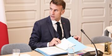 Macron: No dudaré en usar el arma nuclear