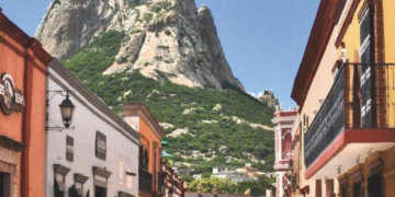 Prevé derrama de 800 mdp en Querétaro por puente