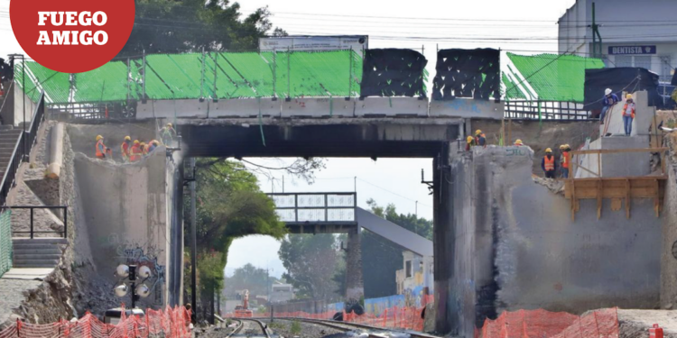 Avanza intervención en Av. Corregidora