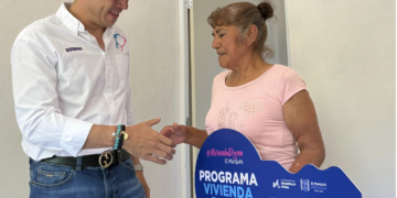 El Marqués e IVEQ entregan obras de ampliación de vivienda