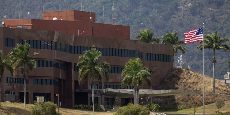 Reanuda EU operaciones en embajada de Venezuela