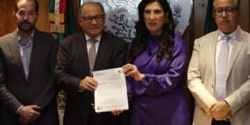 Plan B abarcaría reformas constitucionales, afirma Mier