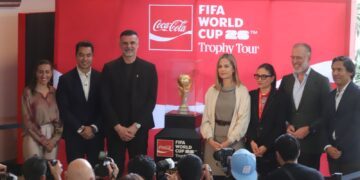 Querétaro se proyecta al mundo con la visita del trofeo de la Copa Mundial
