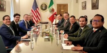 Llama Sheinbuam a aumentar producción de gas  y fuentes renovables