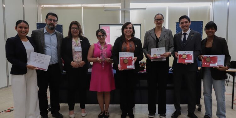 Más policías y mejor equipamiento en El Marqués: Monsalvo