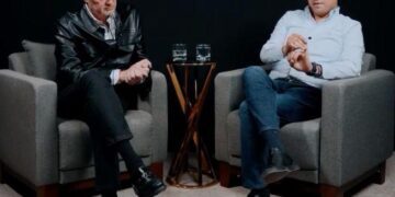 Inicia Kuri su podcast con Chepe de invitado