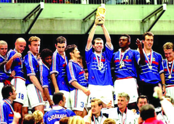 Mundial con 32 selecciones y coronó a los anfitriones