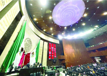 Diputados aprueban eliminar las pensiones ‘doradas’