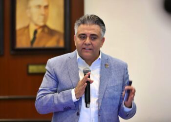 Captan 952 mdp por refrendo: Leal