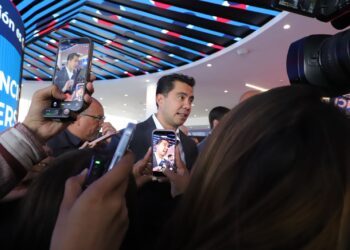 En abril se anunciarán detalles sobre consulta y proyecto del Teleférico