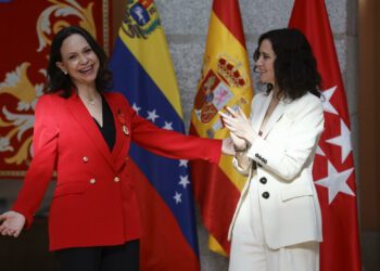 Machado recibe la Medalla de Oro de Madrid: “Siento que hoy empieza nuestro retorno”.