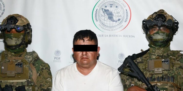 Dictan prisión preventiva contra ‘El Jardinero’ y ‘El Güero Conta’, líder regional y operador del CJNG