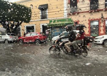 Lluvias y granizo se registran en la zona metropolitana de Querétaro
