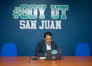 Entrega Universidad Tecnológica de San Juan certificados en Consultor Estratégico & Gerencial