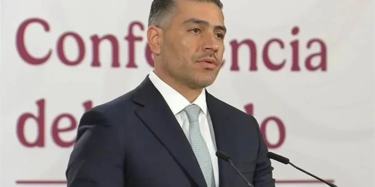 Investigan narcomantas que involucran a Alcalde de Taxco