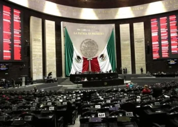 Prevén votar el martes ley contra abusos de aseguradoras